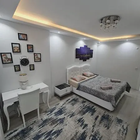 Olimpia Garden 219 Апартаменты