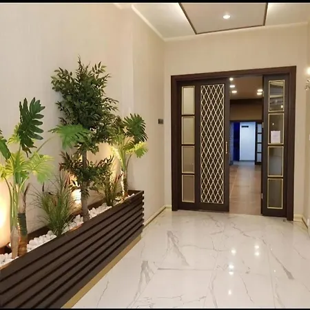 Olimpia Garden 219 * אלאניה